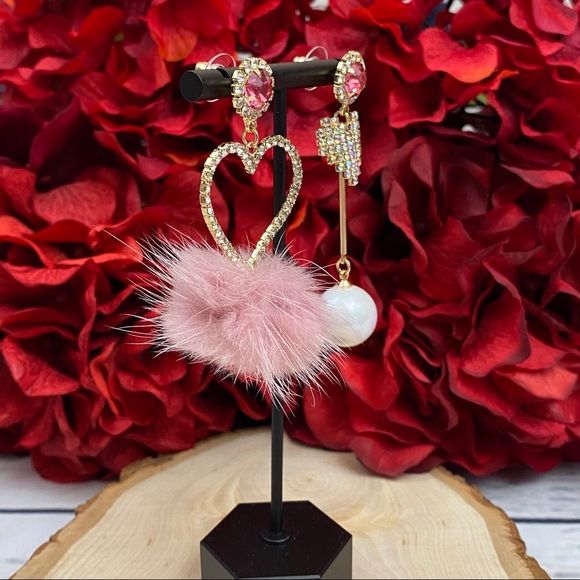 Romantic Crystal Pearl Pink Puff Pom Pom Earrings - Picture 10 of 15